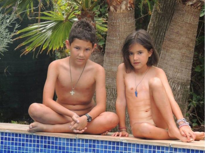 Purenudism photo gallery - family nudism  # 1